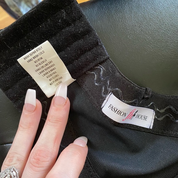 Strapless jeweled top - Picture 5 of 6